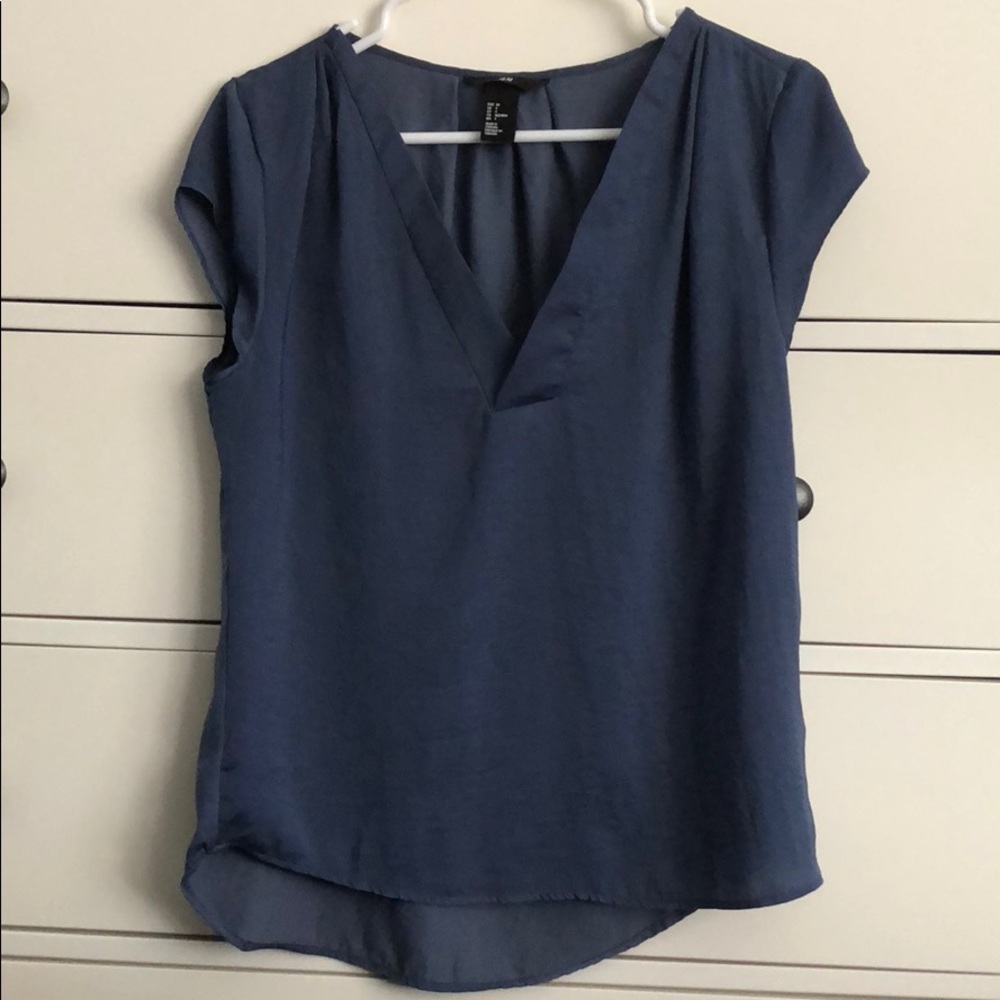 H&M short sleeve blouse